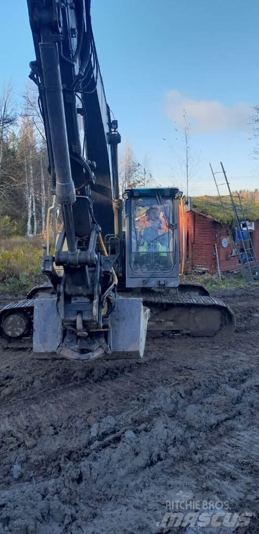 Volvo 210c Gravemaskiner på larvebånd