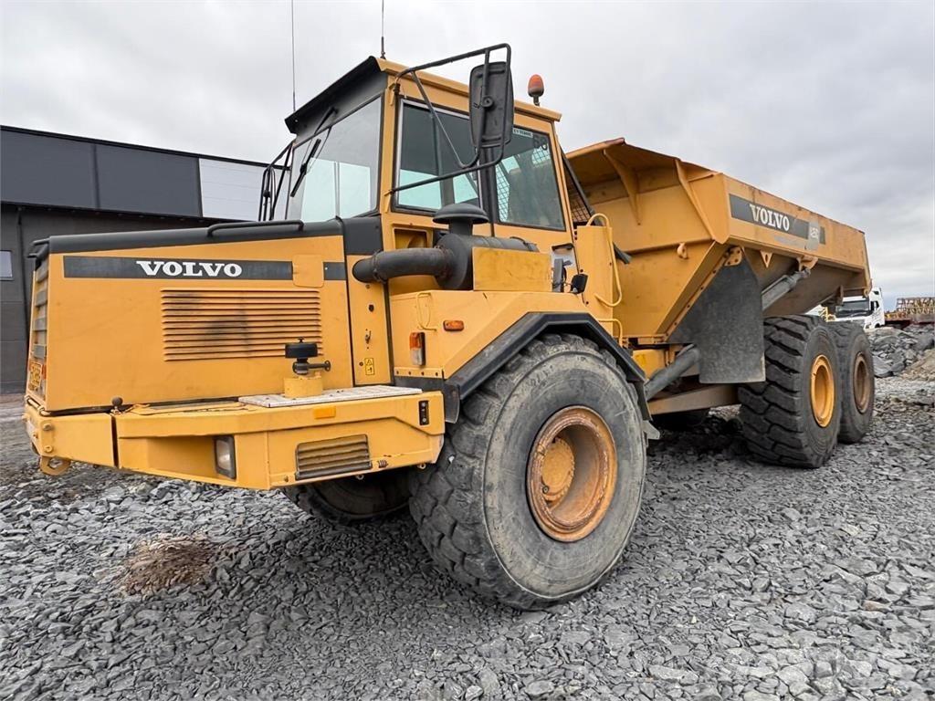 Volvo A 25 C Terrængående lastbiler
