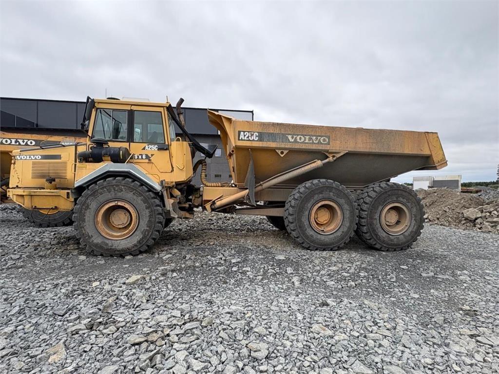 Volvo A 25 C Terrængående lastbiler