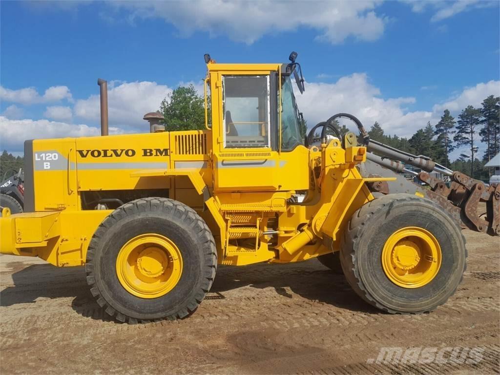 Volvo BM 120B Læssemaskiner på hjul
