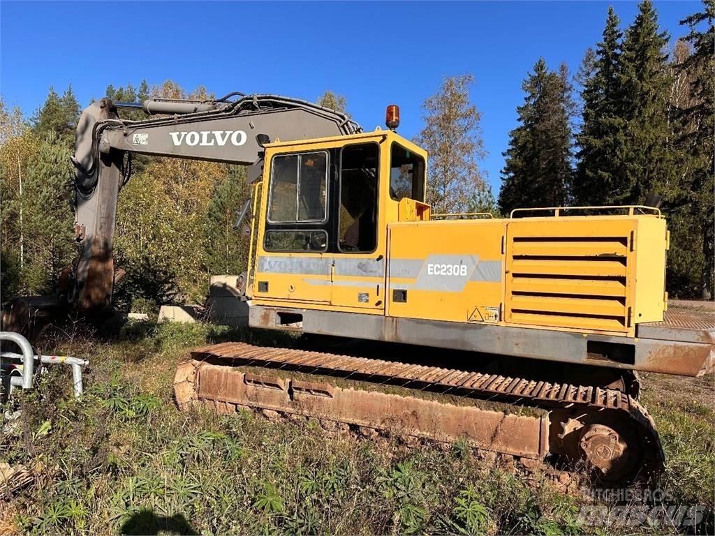 Volvo EC230B Gravemaskiner på larvebånd