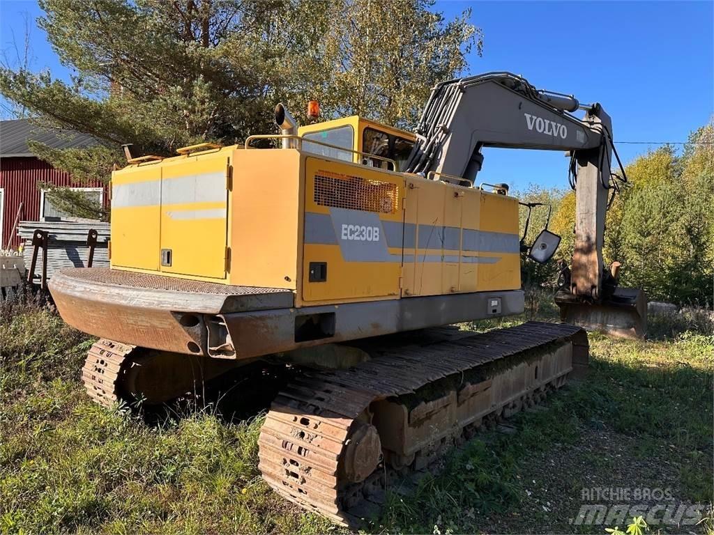 Volvo EC230B Gravemaskiner på larvebånd