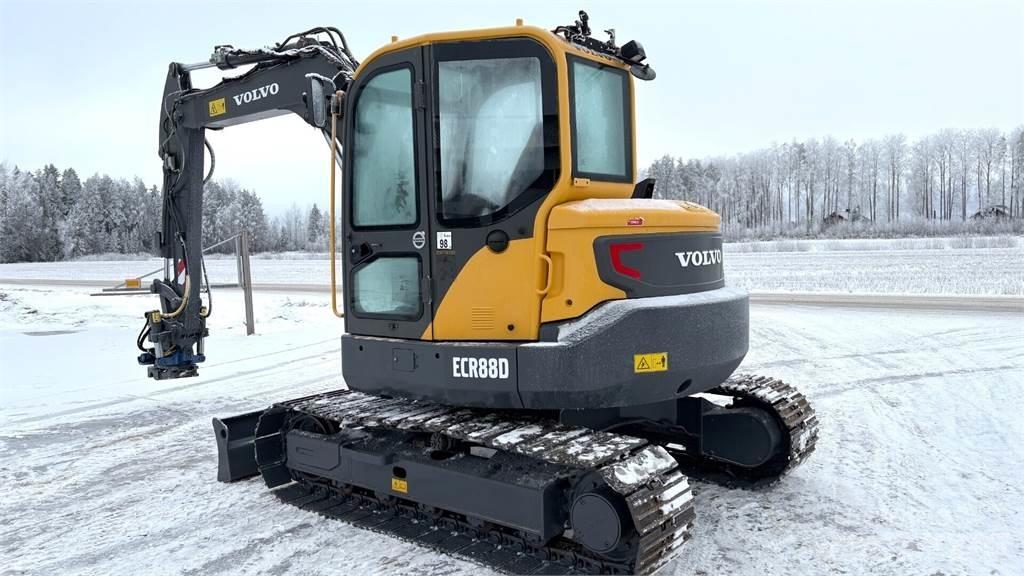 Volvo ECR88D Midi-gravemaskiner 7t - 12t