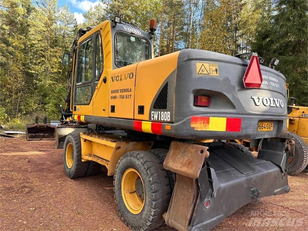 Volvo EW180B Gravemaskiner på hjul