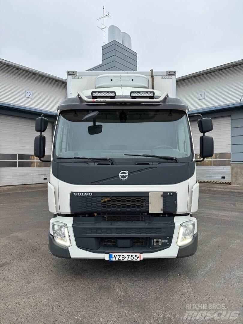 Volvo FE320 4x2 Fast kasse