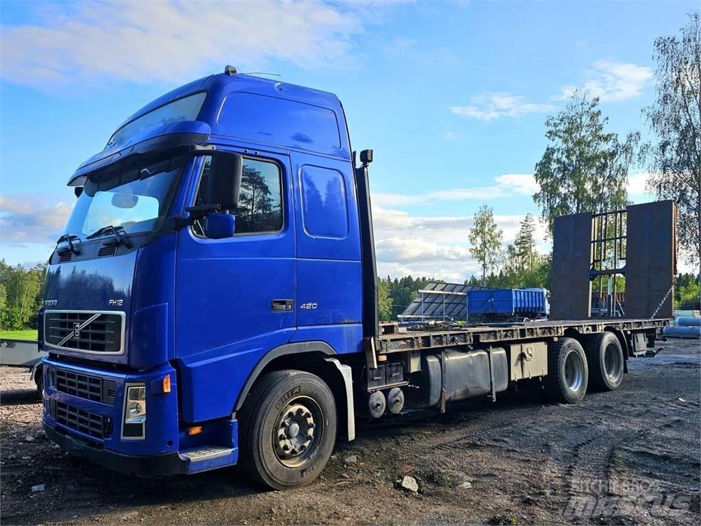 Volvo FH12 6x2 Lastbil med lad/Flatbed