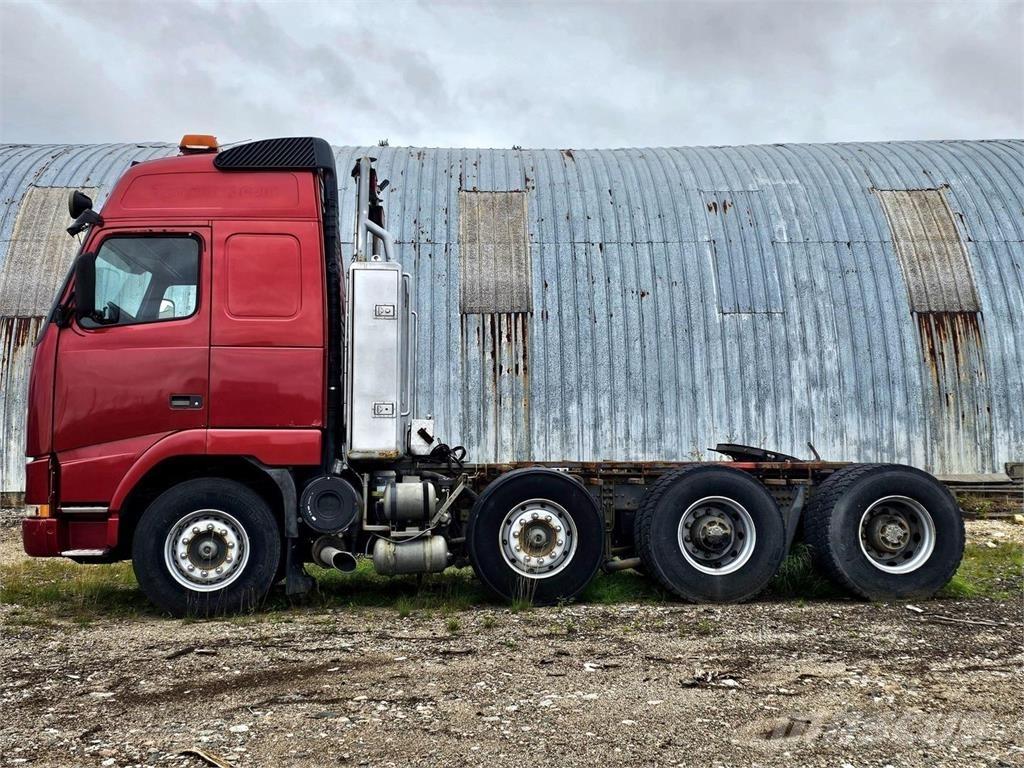 Volvo FH16 8x4 Trækkere