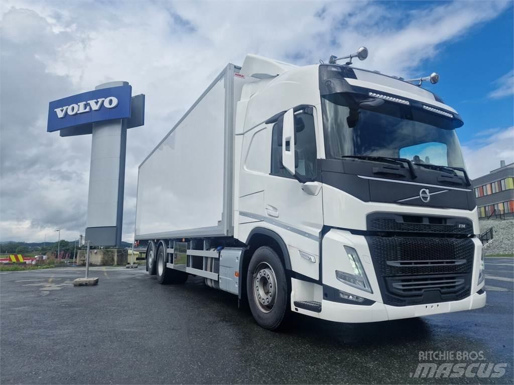 Volvo FM 500 6x2 Fast kasse