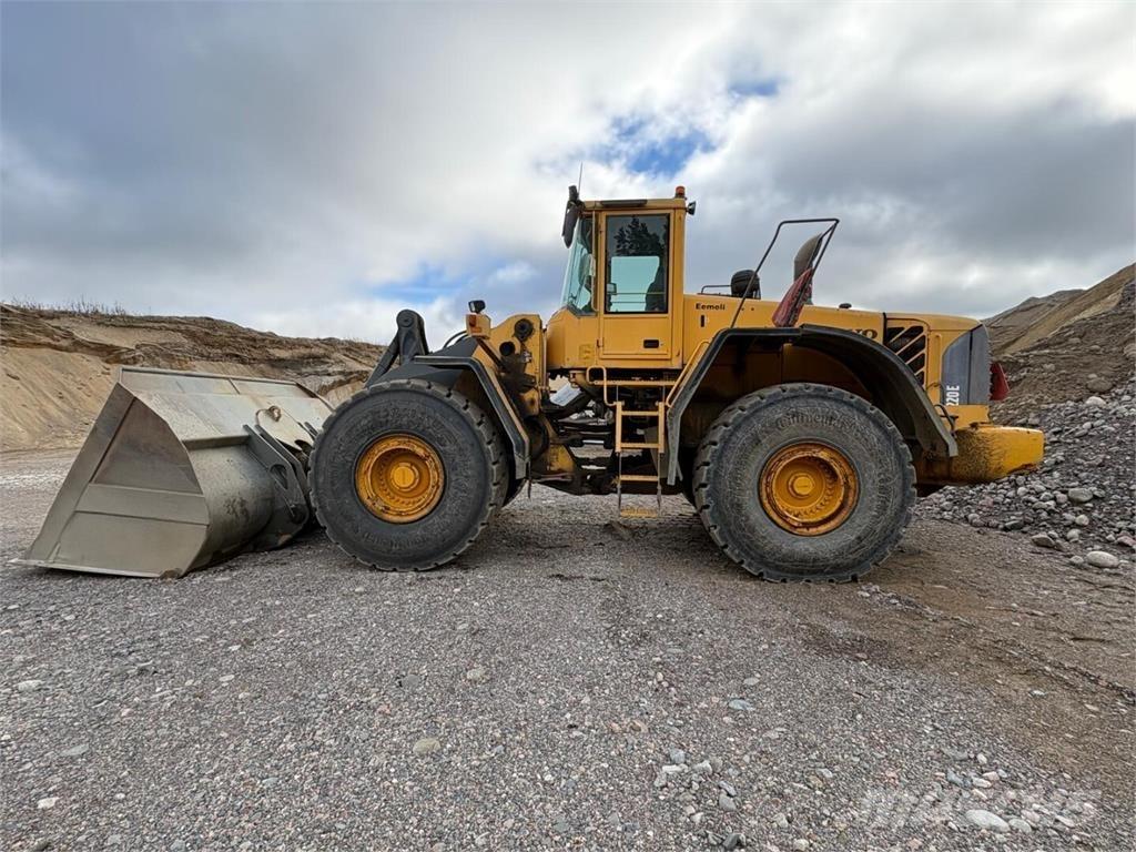 Volvo L 220 E Læssemaskiner på hjul