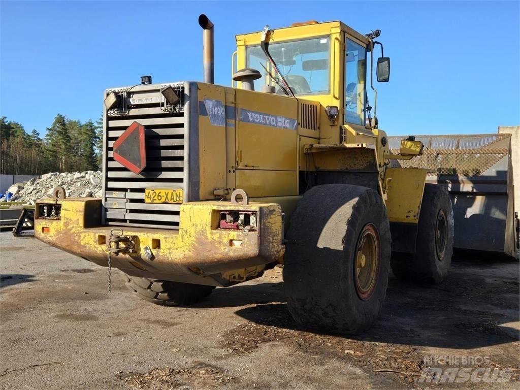 Volvo L120C Læssemaskiner på hjul