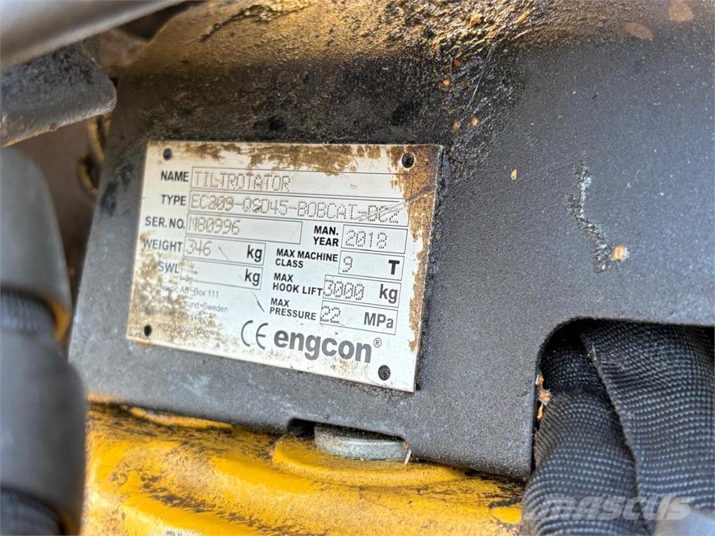 Yanmar B 95 W Gravemaskiner på hjul
