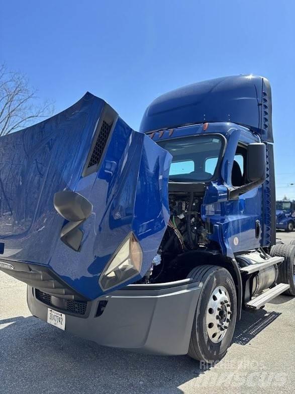 Freightliner CASCADIA 116 Trækkere