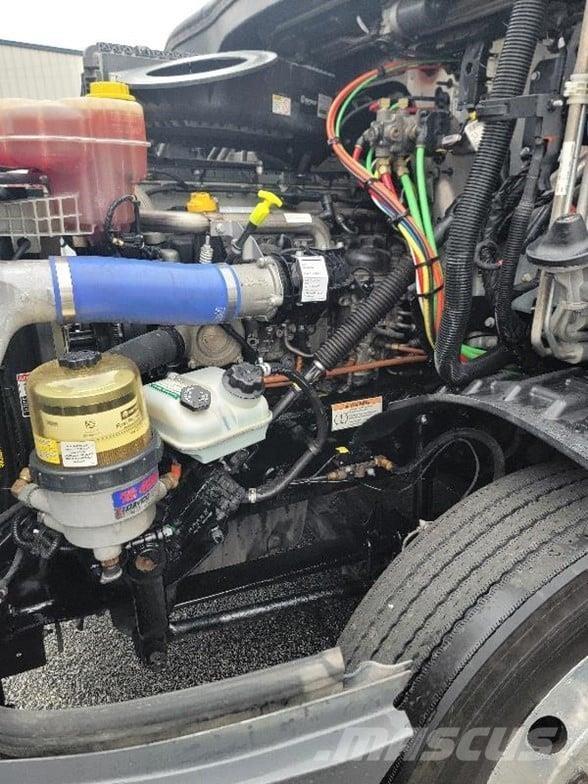 Freightliner CASCADIA 116 Trækkere