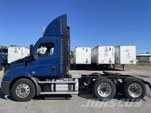 Freightliner CASCADIA 116 Trækkere