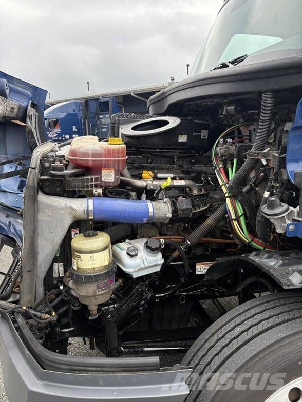 Freightliner CASCADIA 126 Trækkere