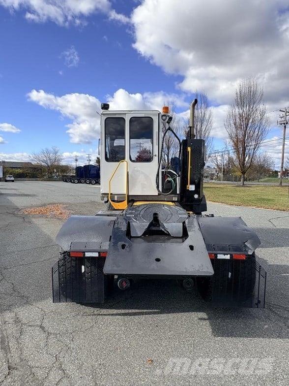 Kalmar OTTAWA 4X2 OFF-ROAD Terminaltraktorer