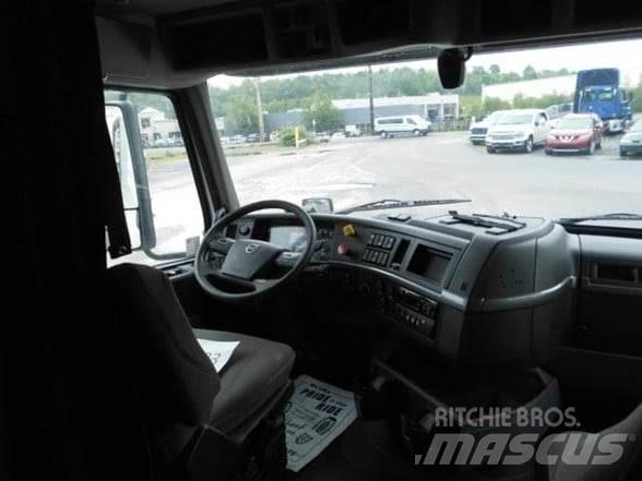 Volvo VNL64T860 Trækkere