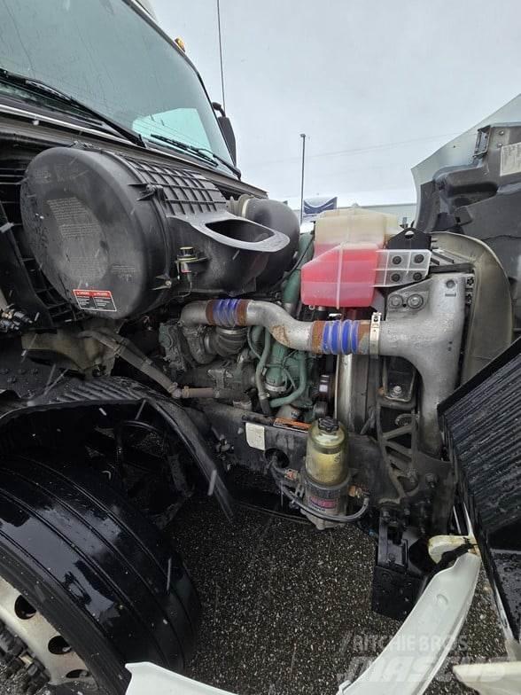 Volvo VNR64T300 Trækkere