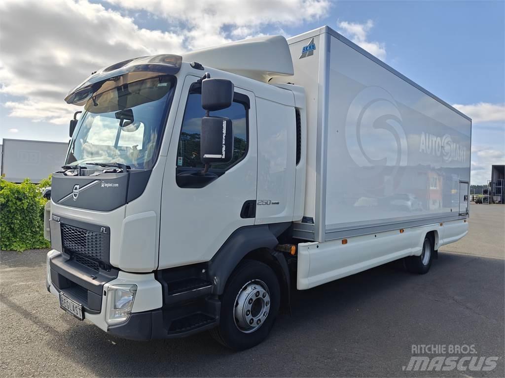 Volvo FL250 Fast kasse