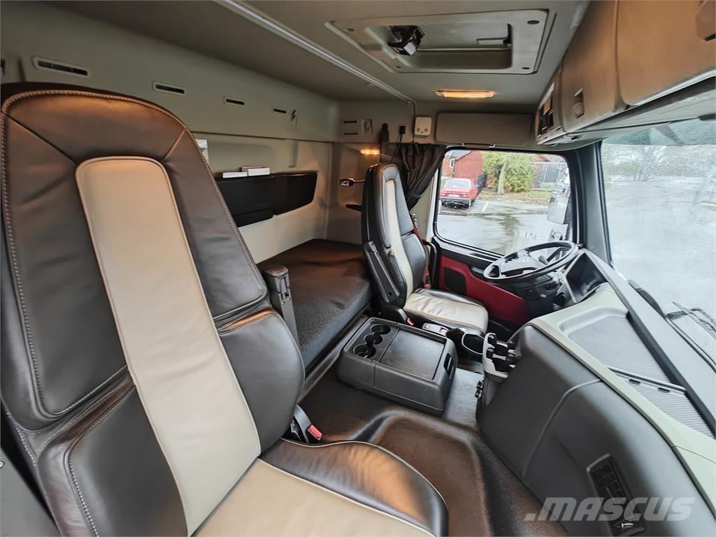 Volvo FM330 Fast kasse