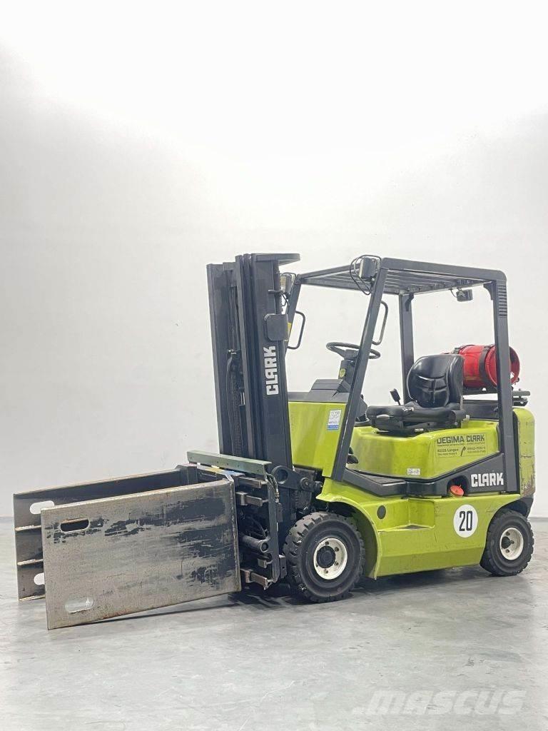Clark CPG 16 LPG gaffeltrucks