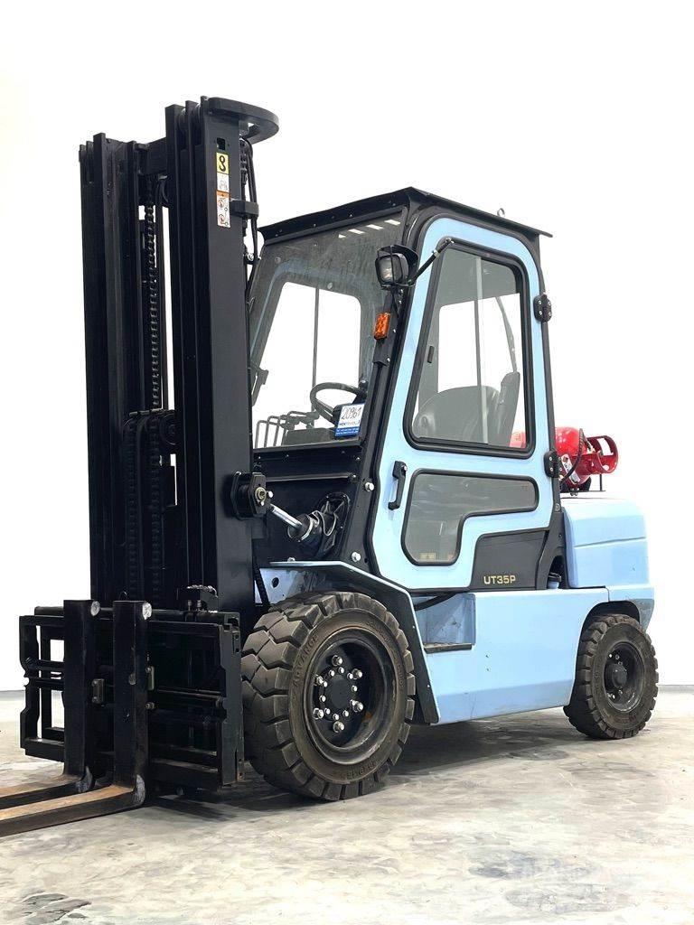 Hyster UT35P LPG gaffeltrucks