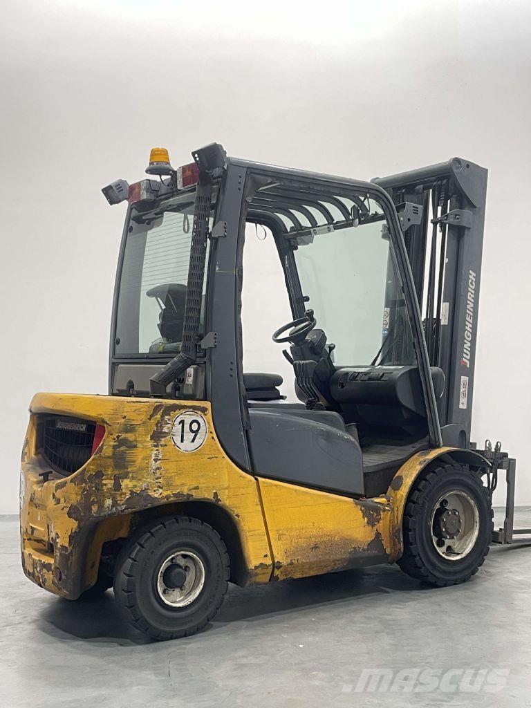 Jungheinrich DFG 430 Diesel gaffeltrucks