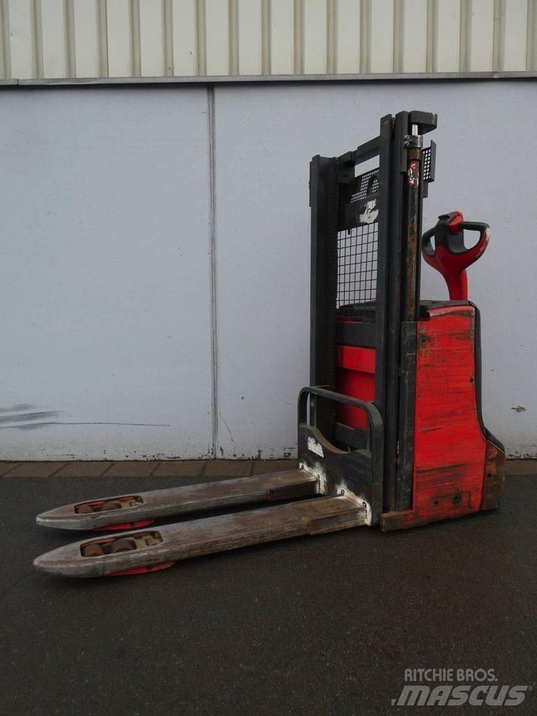 Linde D08-1160 Gaffelstabler med gående fører