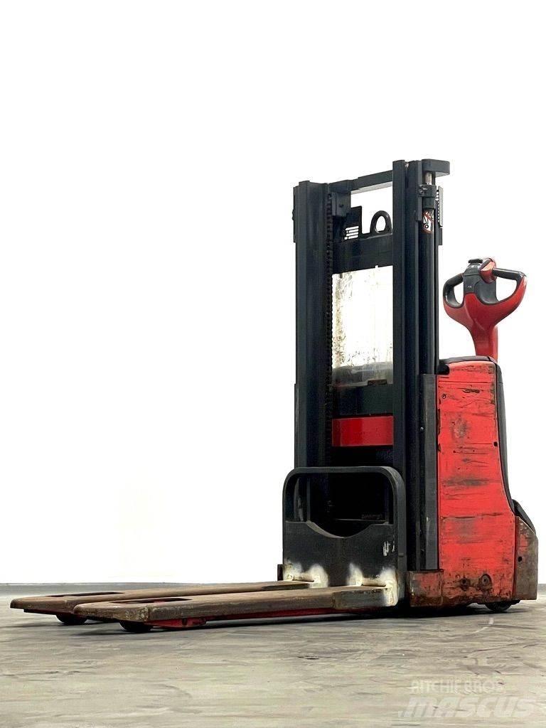 Linde D08-1160 Gaffelstabler med gående fører