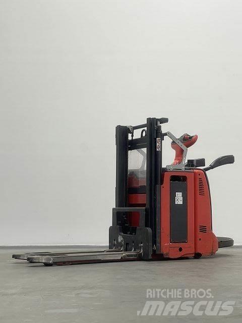 Linde D12HPAP Gaffelstabler med gående fører