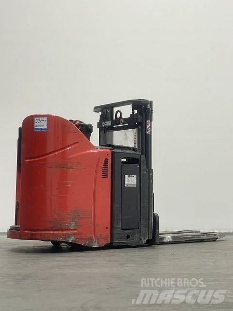 Linde D12HPSP Gaffelstabler med gående fører