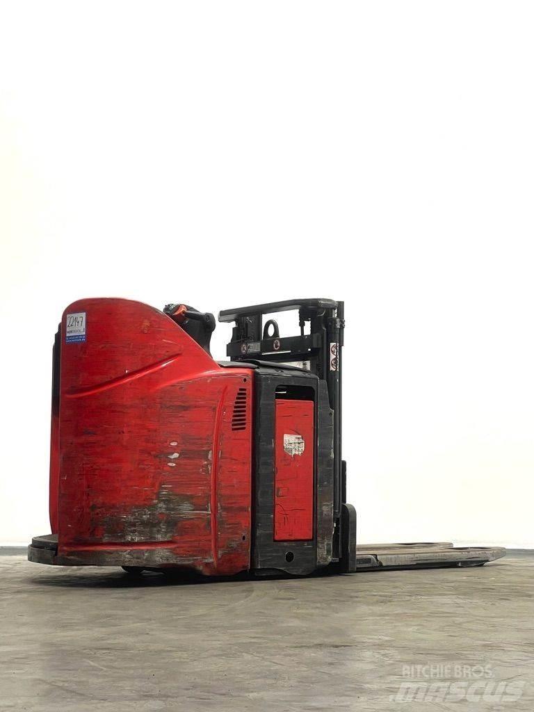 Linde D12HPSP-133 Gaffelstabler med gående fører