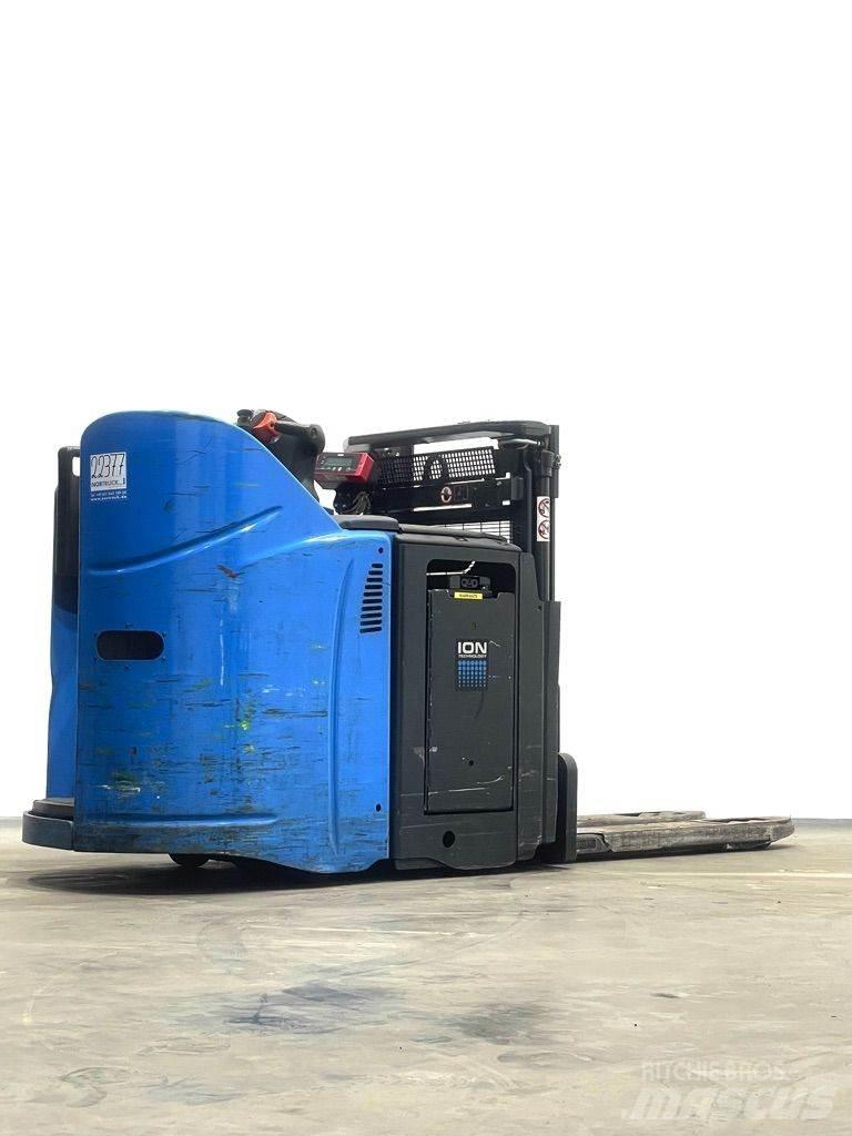 Linde D12HPSP-133 Gaffelstabler med gående fører