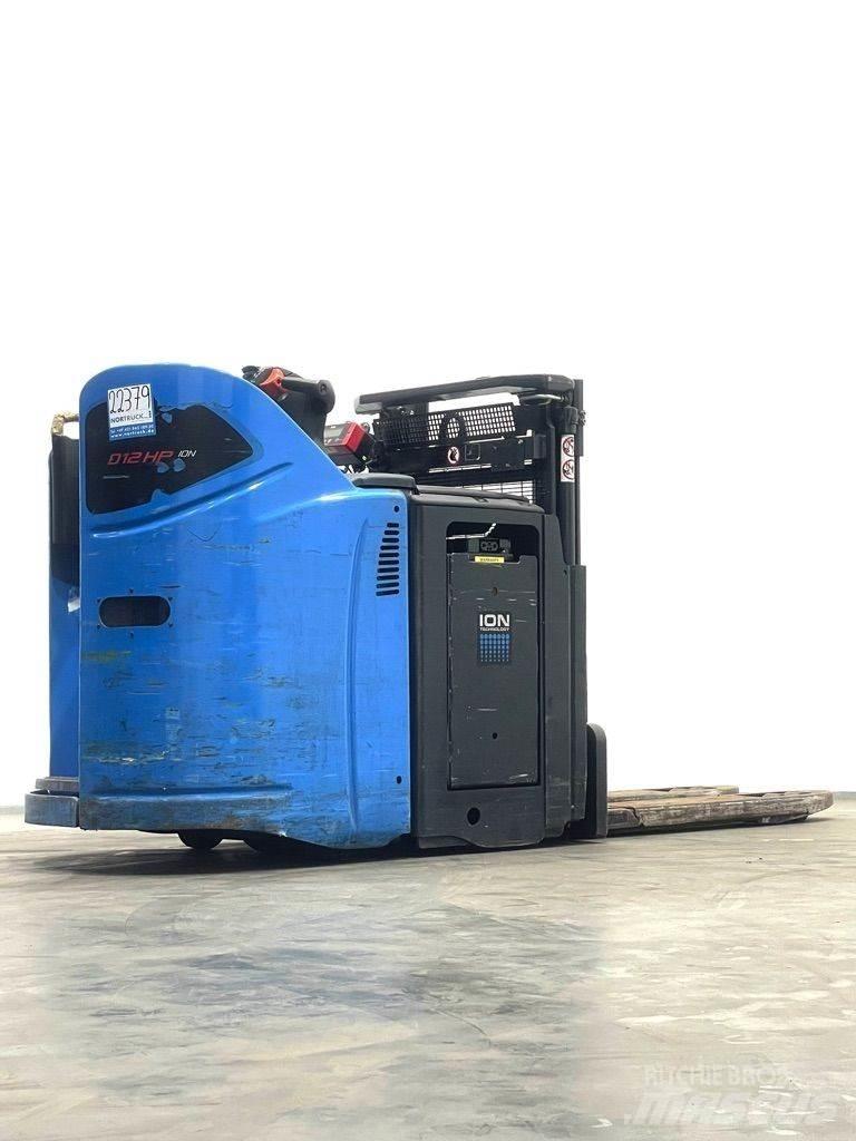 Linde D12HPSP-133 Gaffelstabler med gående fører