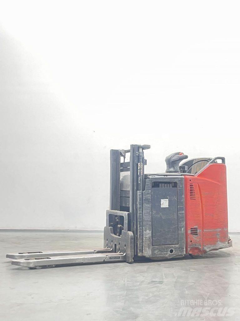 Linde D12HPSP-133 Gaffelstabler med gående fører