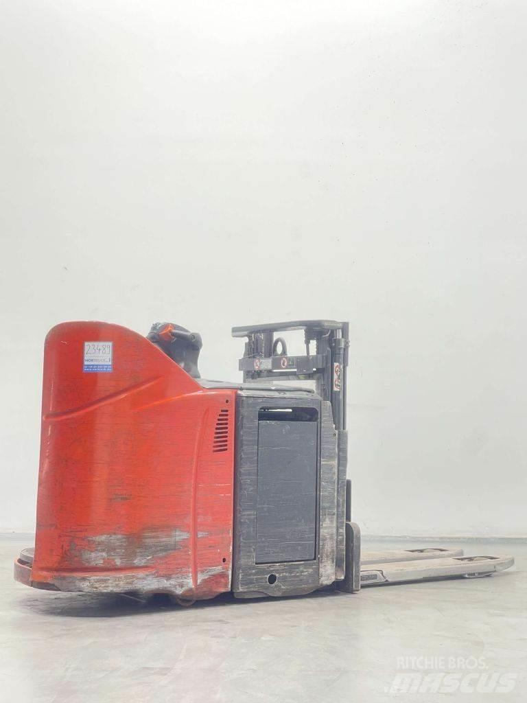 Linde D12HPSP-133 Gaffelstabler med gående fører