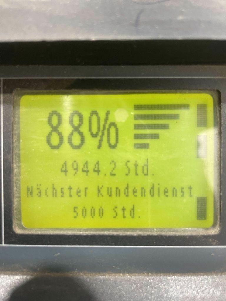 Linde D12HPSP-133 Gaffelstabler med gående fører