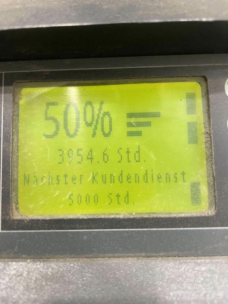Linde D12HPSP-133 Gaffelstabler med gående fører