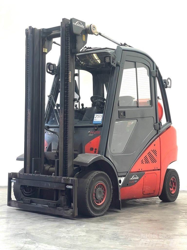 Linde H25T-392-EVO LPG gaffeltrucks