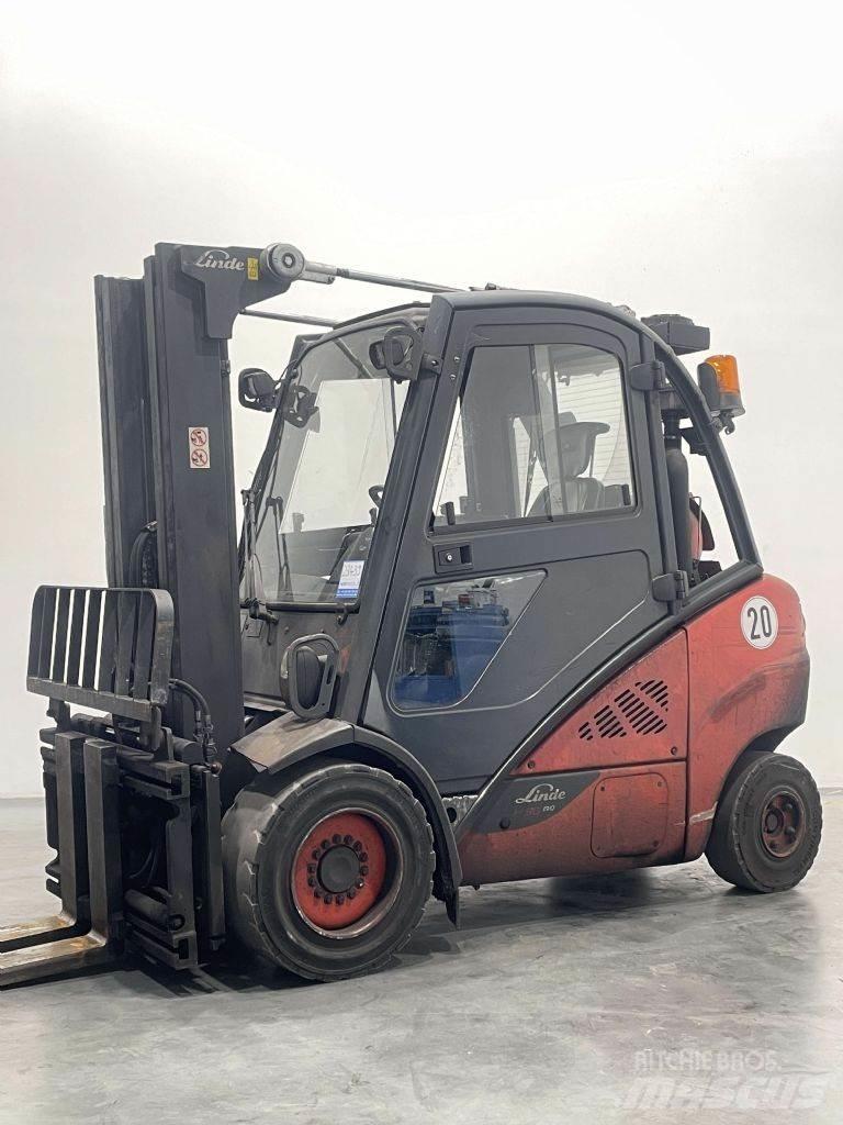 Linde H30T-02-393 LPG gaffeltrucks