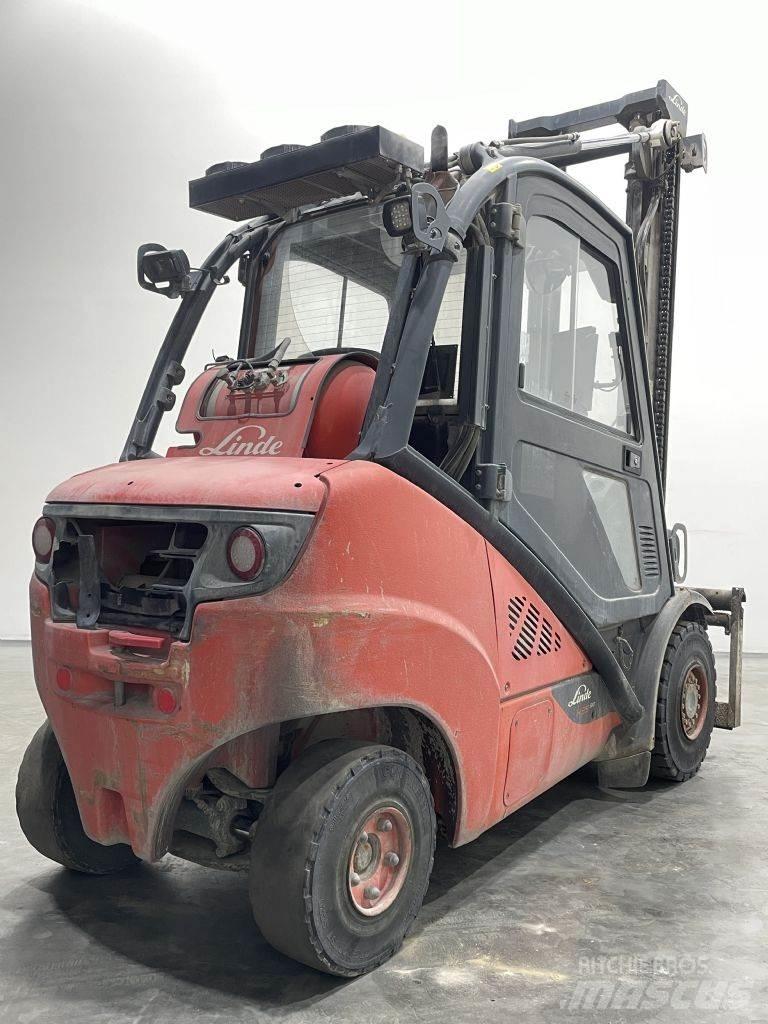 Linde H35T-02-393 LPG gaffeltrucks