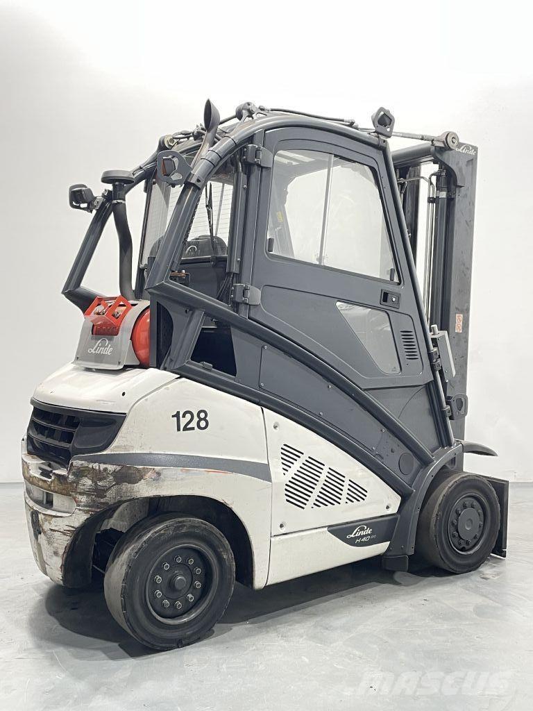 Linde H40T-02-394 LPG gaffeltrucks