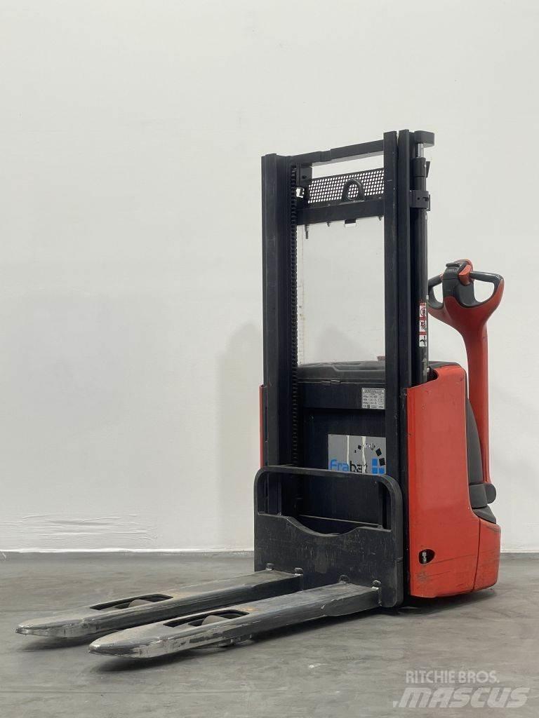 Linde L10 Gaffelstabler med gående fører