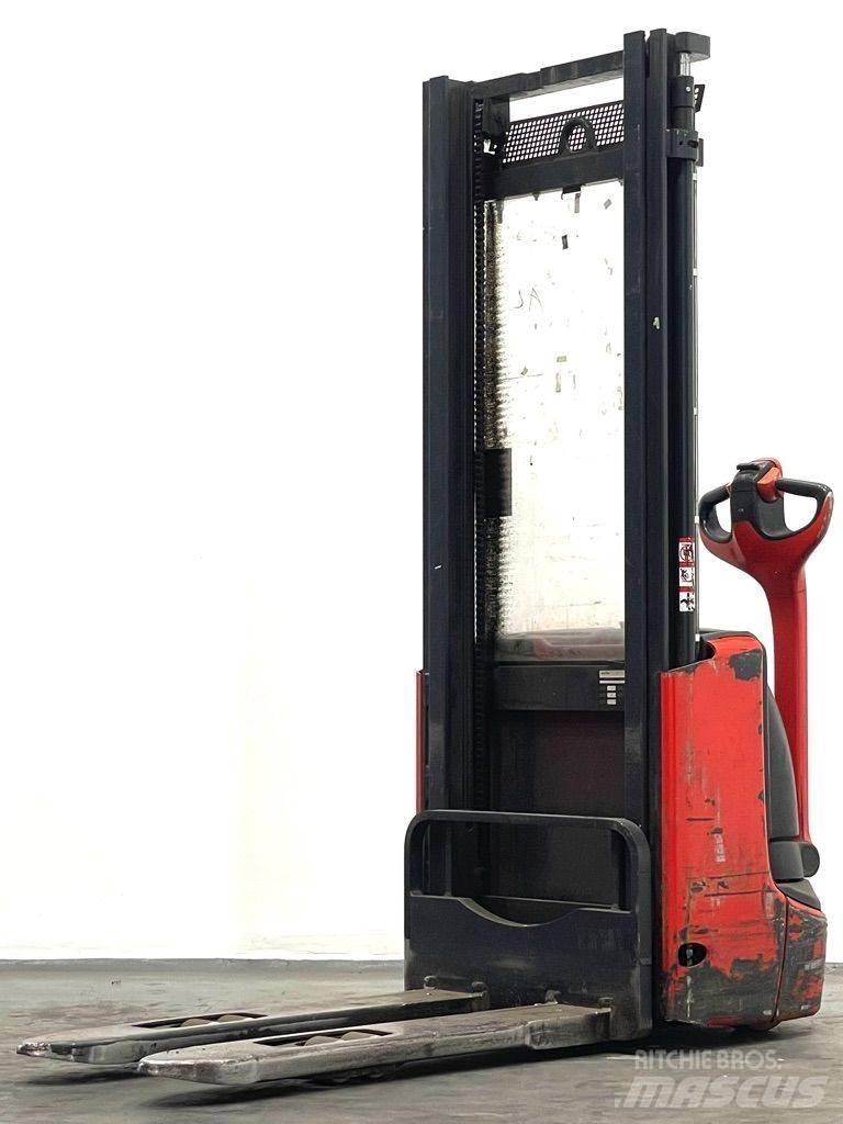 Linde L10-1172 Gaffelstabler med gående fører