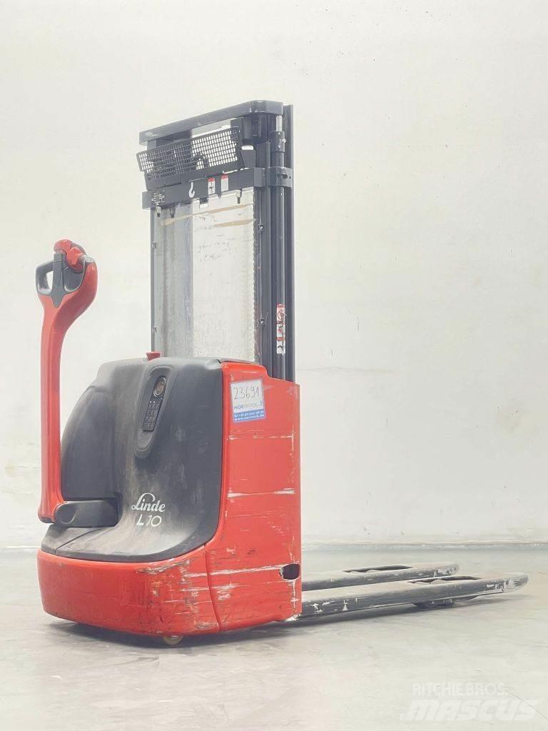 Linde L10B-1172 Gaffelstabler med gående fører