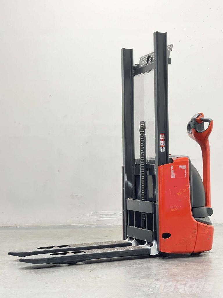 Linde L10B-1172 Gaffelstabler med gående fører