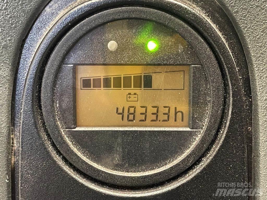 Linde L12-1172 Gaffelstabler med gående fører