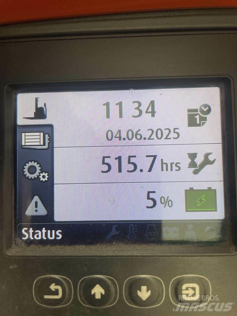 Linde L14-1173 Gaffelstabler med gående fører