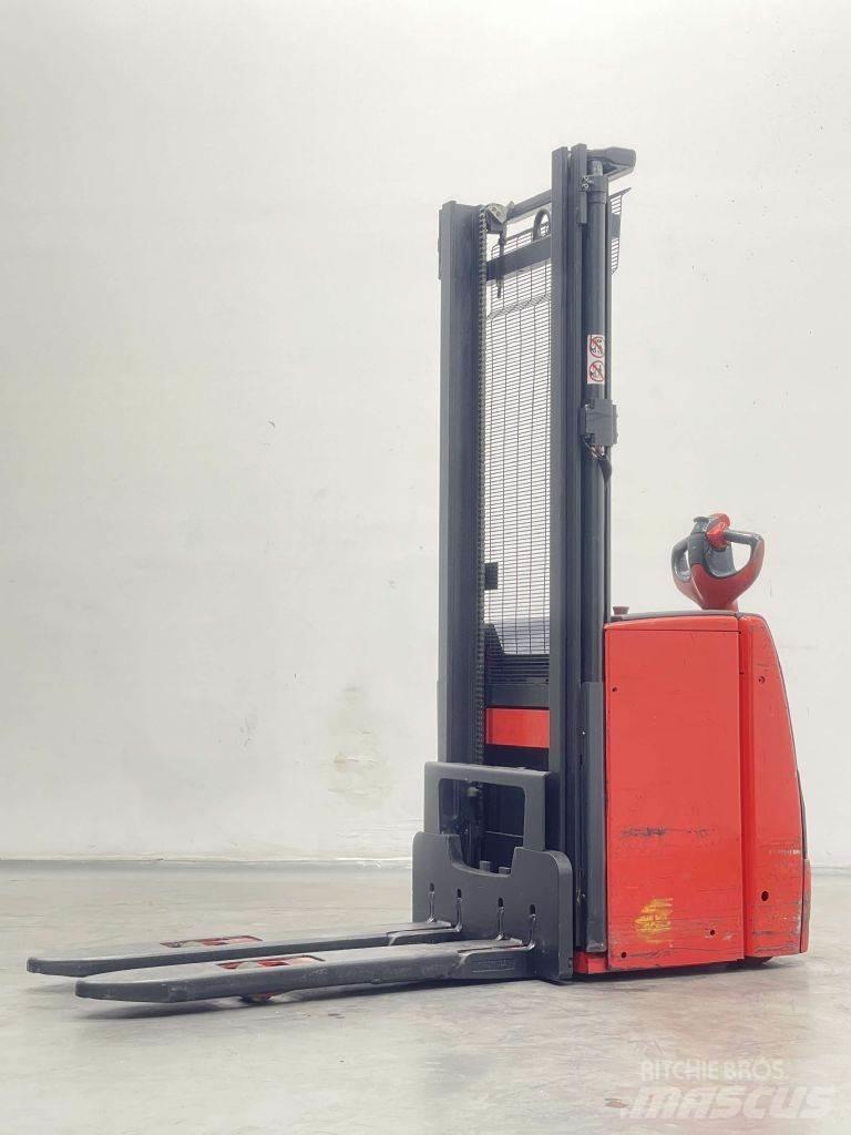 Linde L16-1173 Gaffelstabler med gående fører