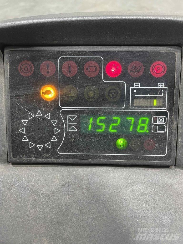 Linde R14-115 Reachtruck